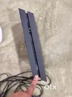 PS4 500 GB Black Colour Mint Condition 2 Controllers Original