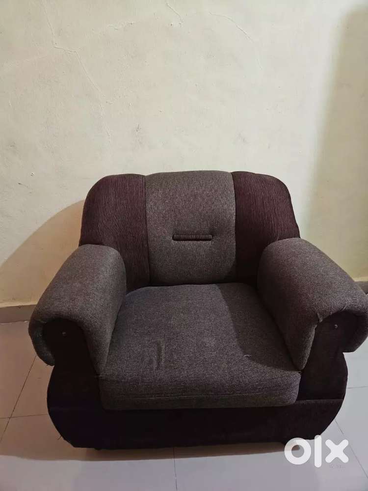 2 Sofa chair