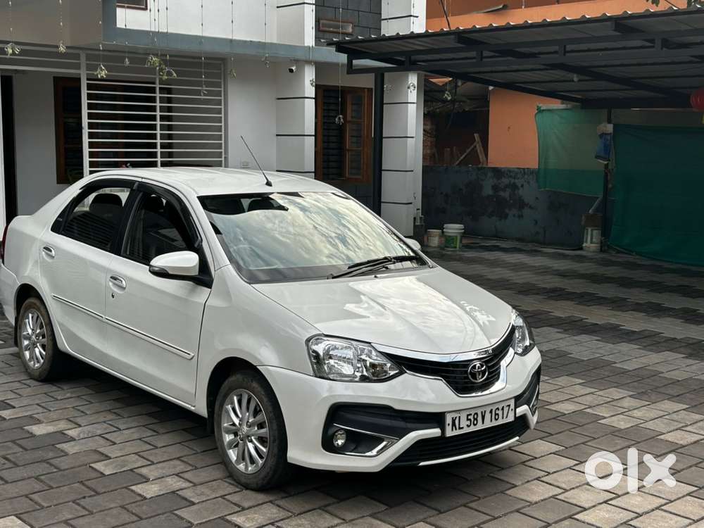 Well maintained Etios platinum 33500 kms driven