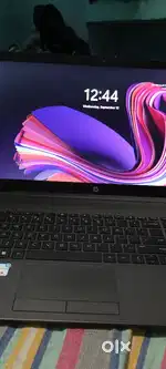 Hp i5 8Gb rem 512 gb rom