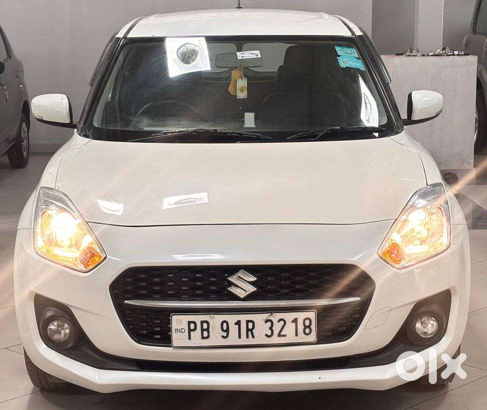 Maruti Suzuki Swift, 2022, Petrol