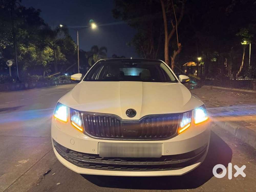 Skoda Octavia 1.8 TSI AT L K, 2019, Petrol