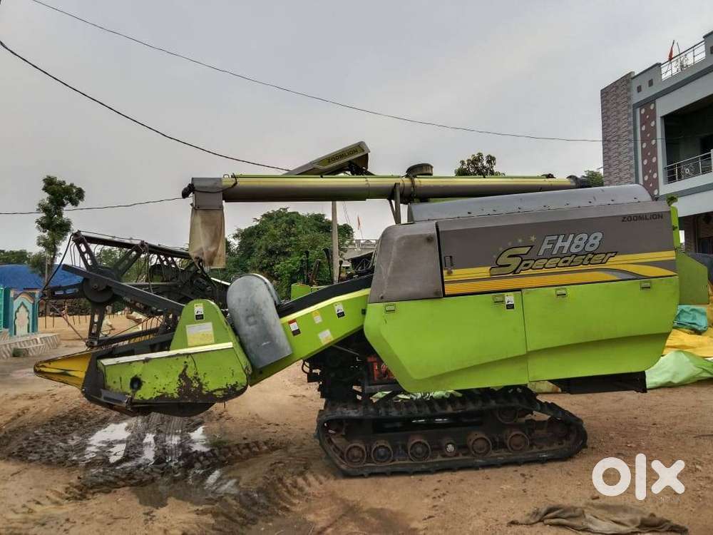 Zoomlion FH88 Speedster Combine Harvester