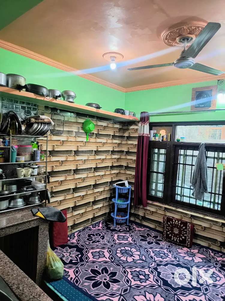 House for sale at housing colony ompora ...25×40 plot