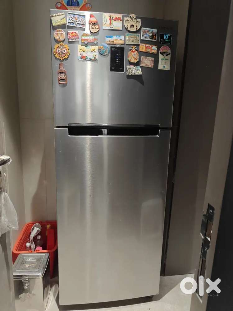 Samsung 385 L Double Door Fridge.