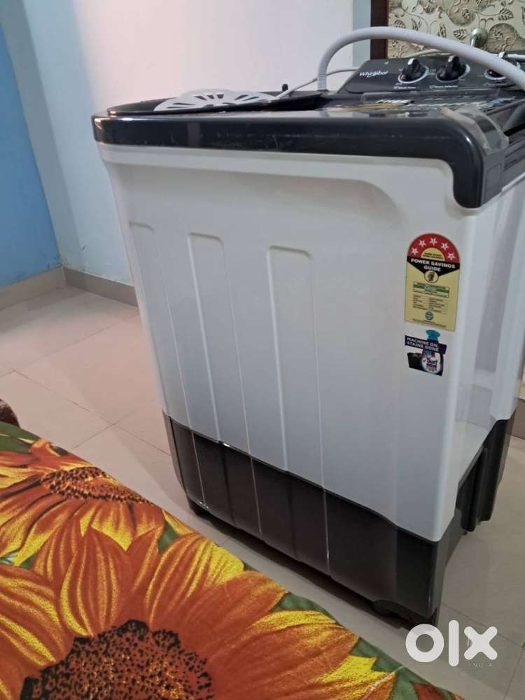 1.Fridge,2.Washingmachine,3.Bed,4.Diningtable,5.Cupboard,6.officechair