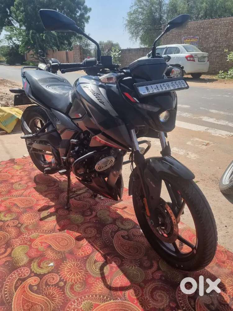 Used but like new 11500 km only