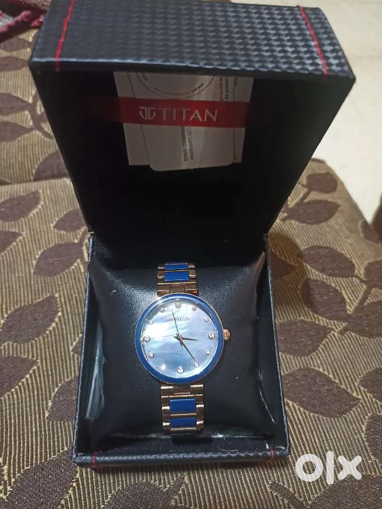 Titan Purple Ceramics Womans watch