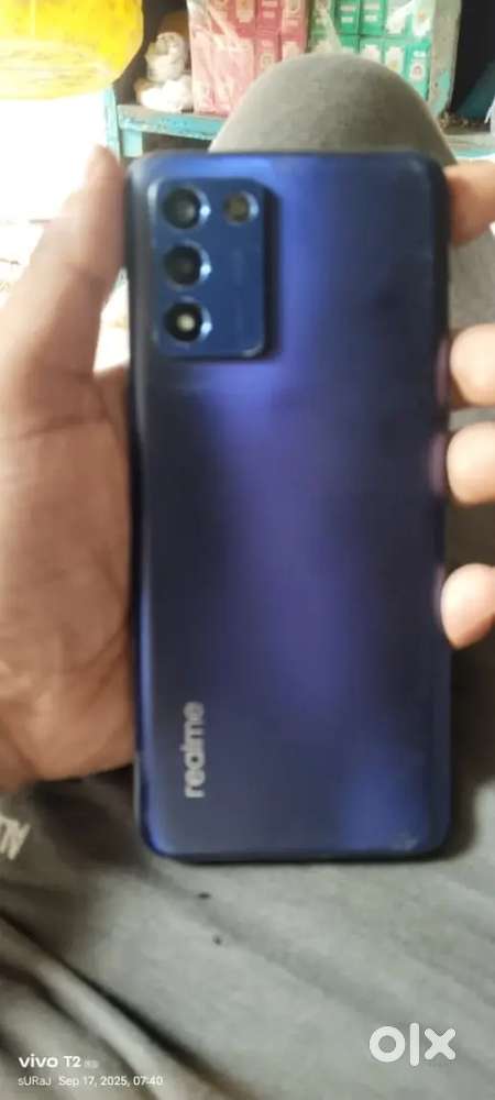 Realme 9 Speed edition 5g - 6/128 bill ,box charger avilable 1.5 year