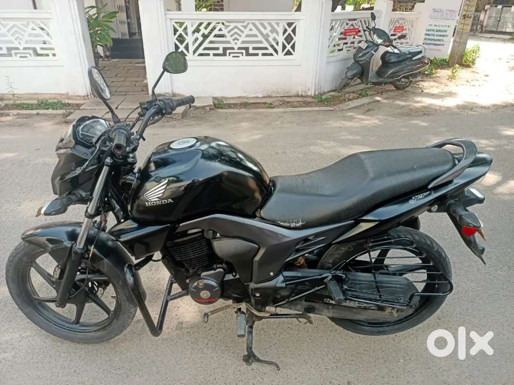 SINGLE OWNER HONDA CB TRIGGER 150 CC