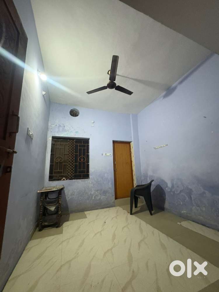 2bhk room with attached bathroom and kitchen abailable near mangla