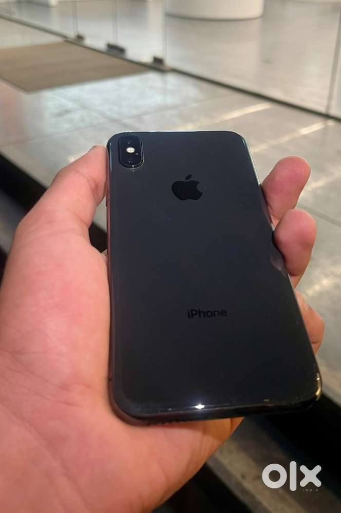 Apple iPhone X – Excellent Condition