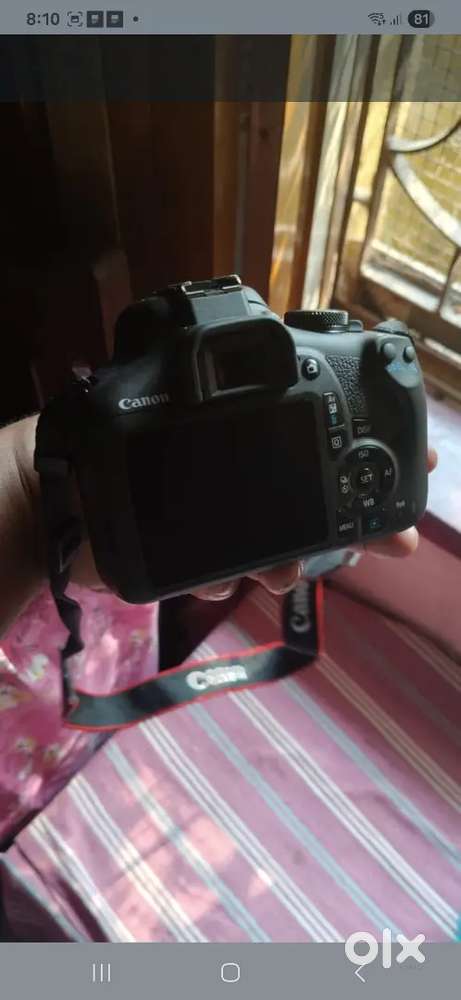 Urgent sell canon dlsr eos 1500 d 64 sandisk ultra sd card and bag