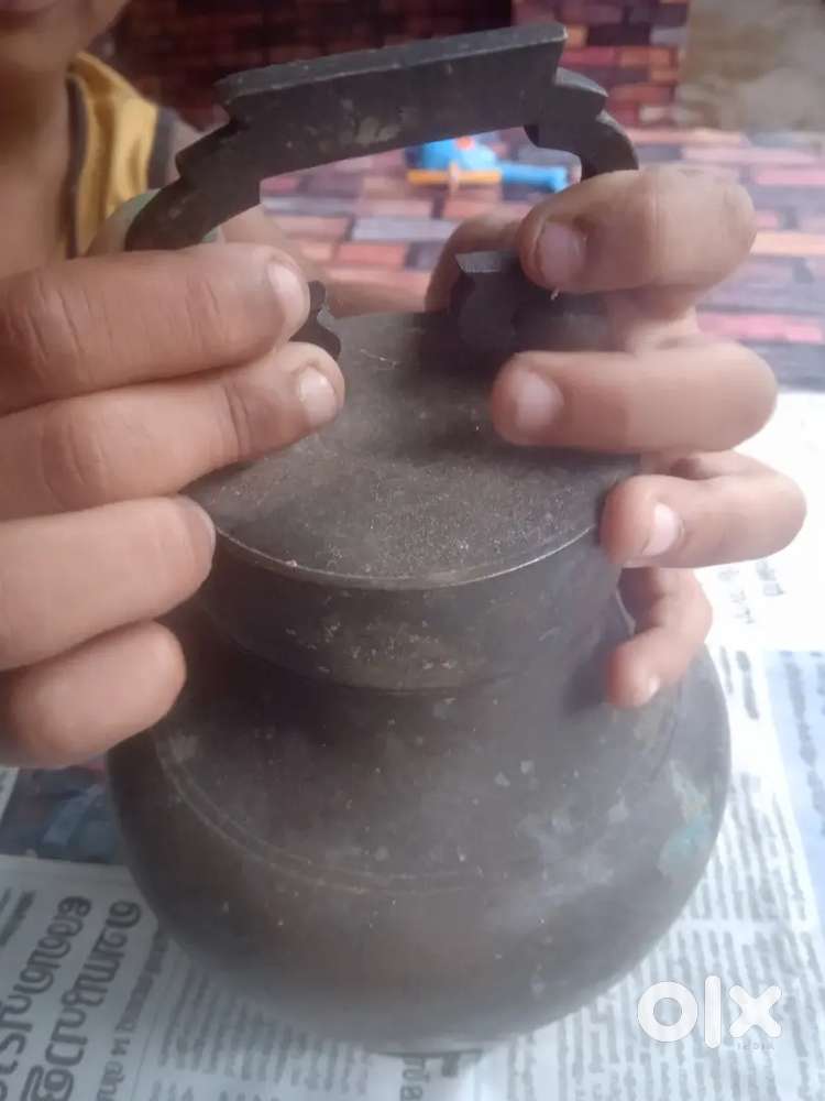 Antique kettle