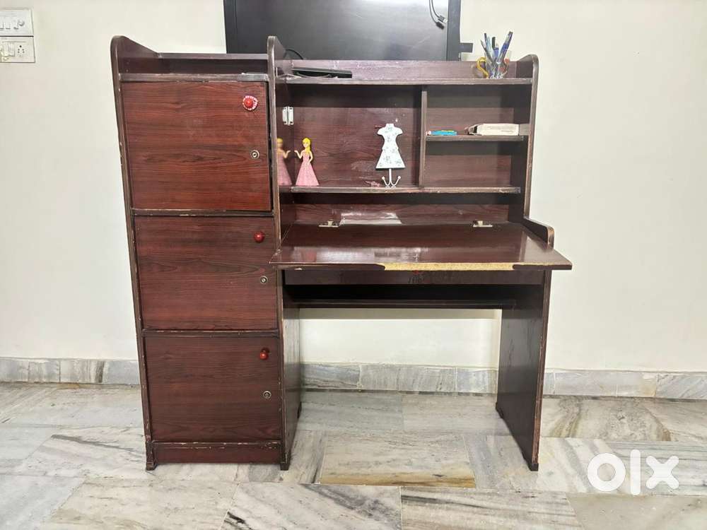 Study/ computer table