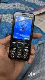 Samsung keypad dual camera phone