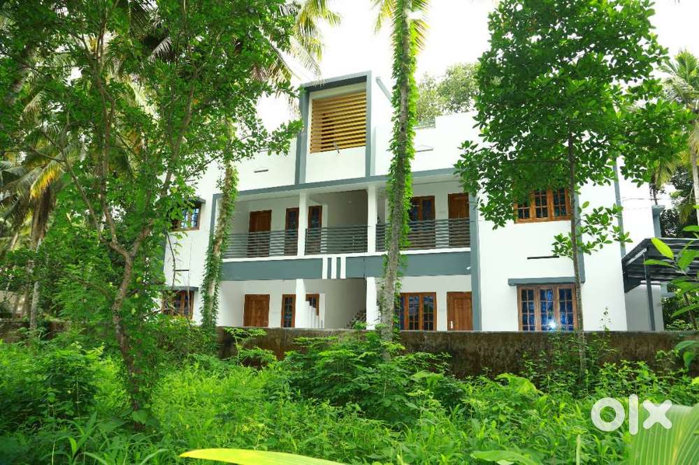 2BHK Apartment 1100Sq.ft available for rent in Vettu Road, kazhakootam