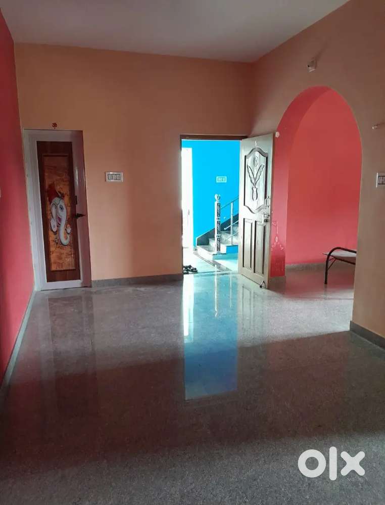 2 BHK with separate drawing and dinning