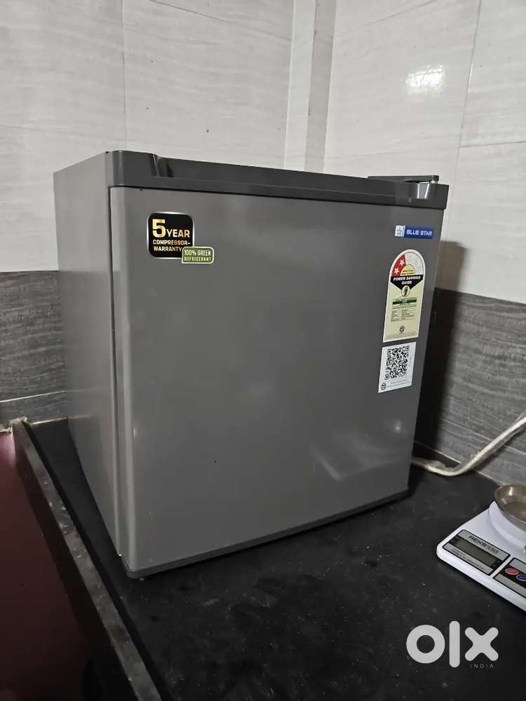Blue Star Bluestar 45 Ltr, 2 Star, Mini Refrigerator with Freezer