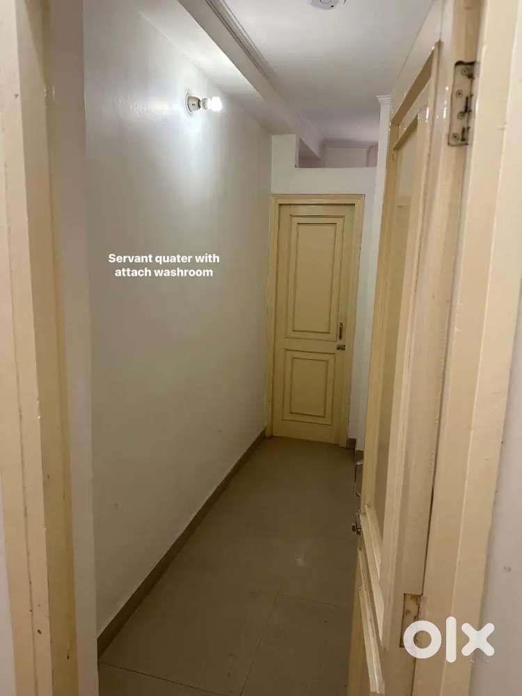 Modern 3BHK Flat for sale - Ready to Move, Prime Location!