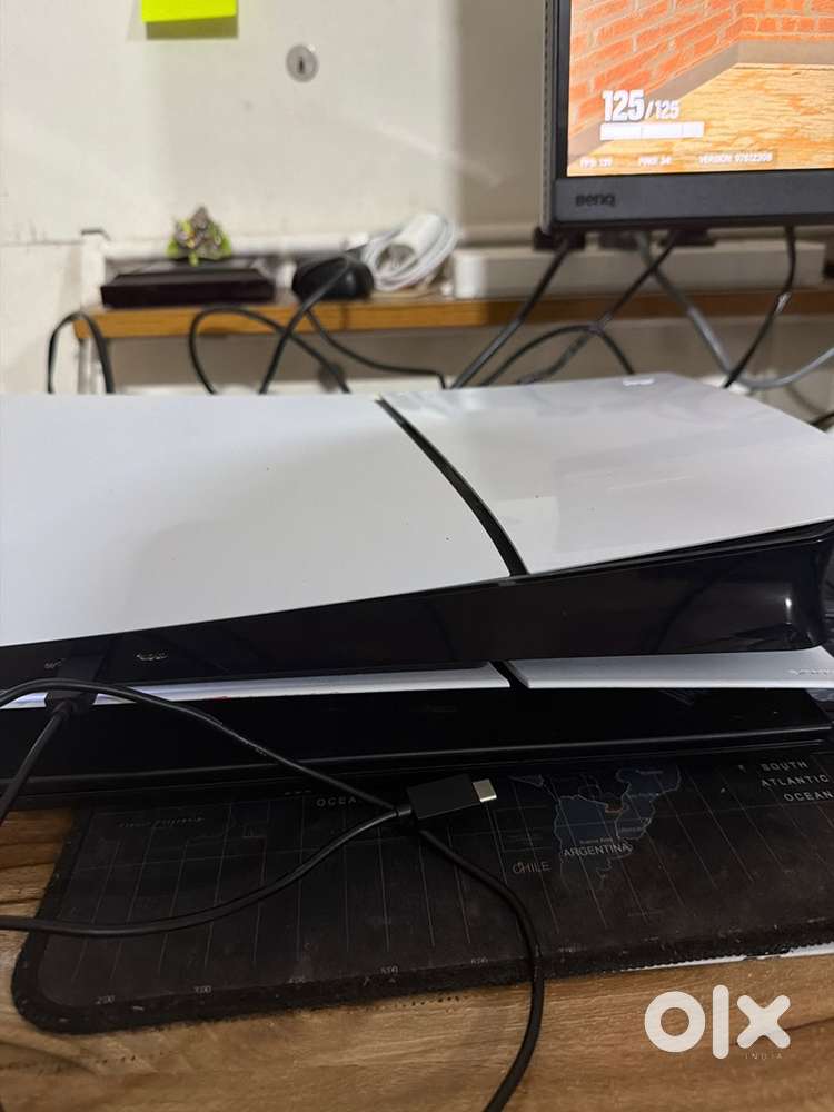 PS5 Slim Digital