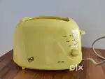 Orpat pop up toaster
