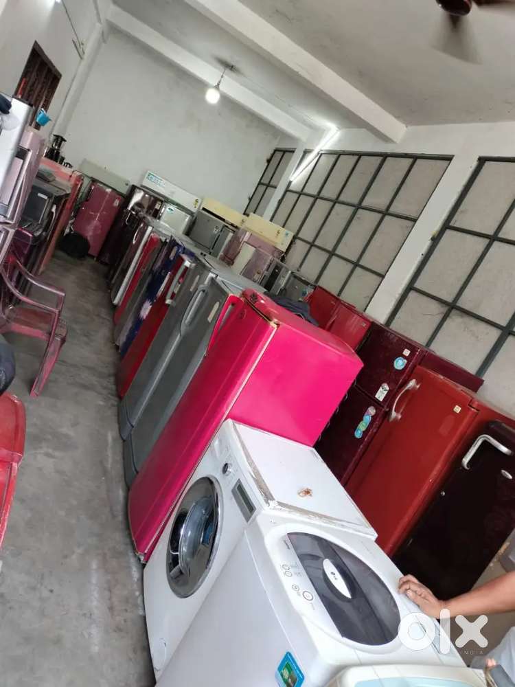 Super condition single door fridge and washing machine