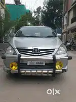 Toyota Innova 2004-2011 2.5 V Diesel 8-seater, 2009, Diesel