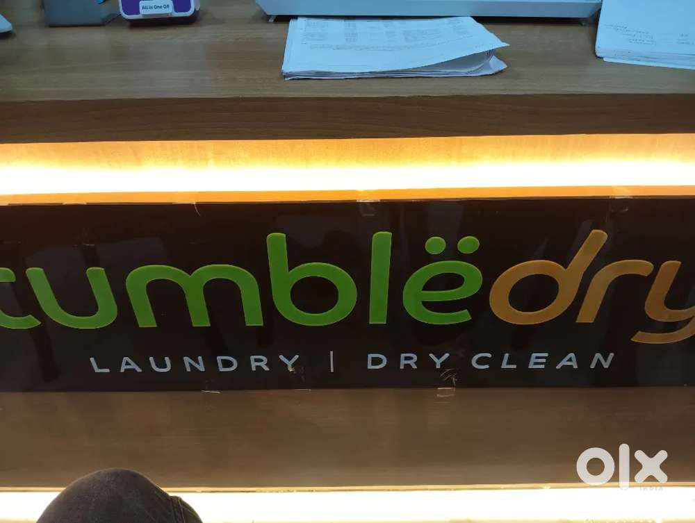 Washermen and pressman in tumbledry