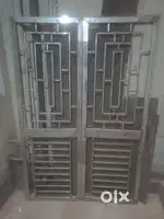 Steel gate jindal 304