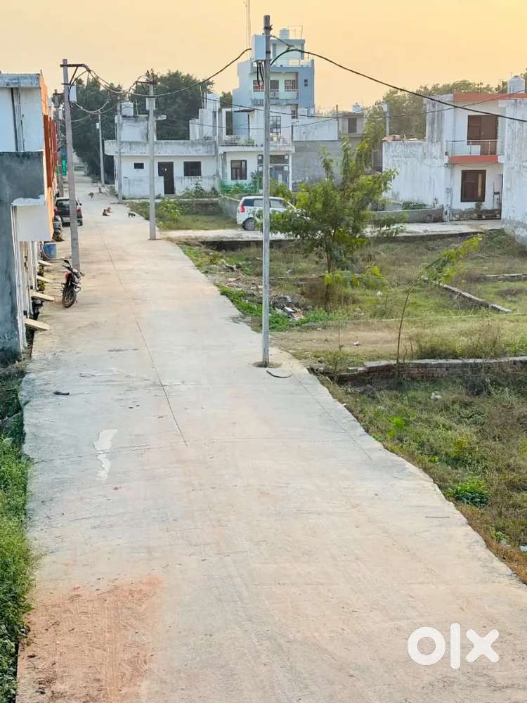 Plots in Noida Extension Sector 12 80% loan ke sath