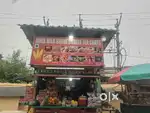 Juice and chat shop