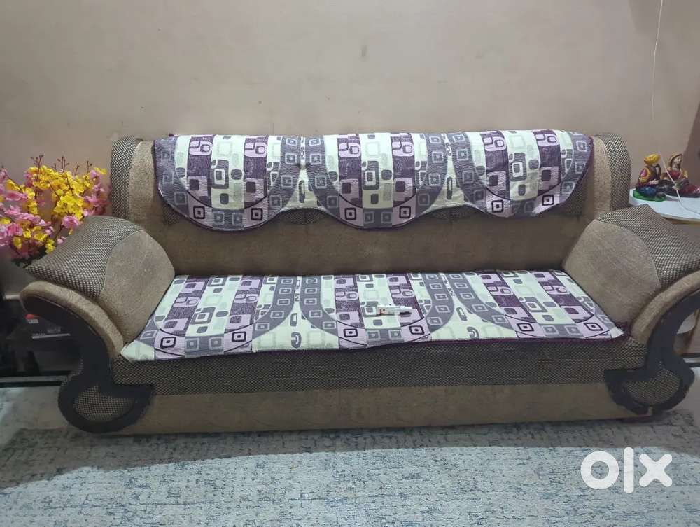 5 seater sofa
