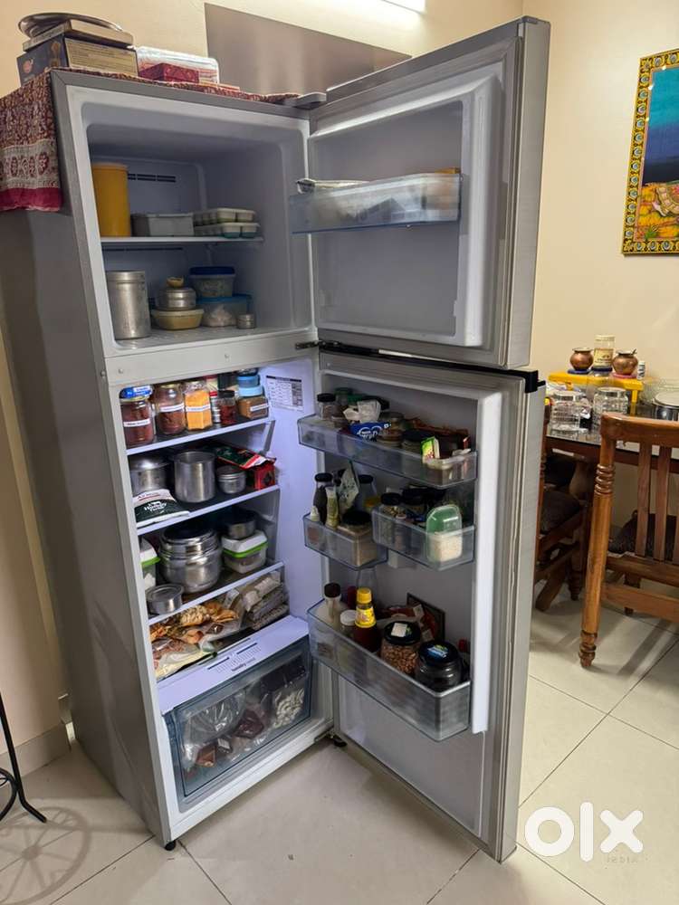 Panasonic 335 liters Refrigerator. In good using condition