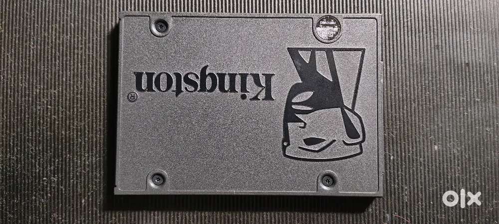 Kingston 240 GB SSD laptop( new)