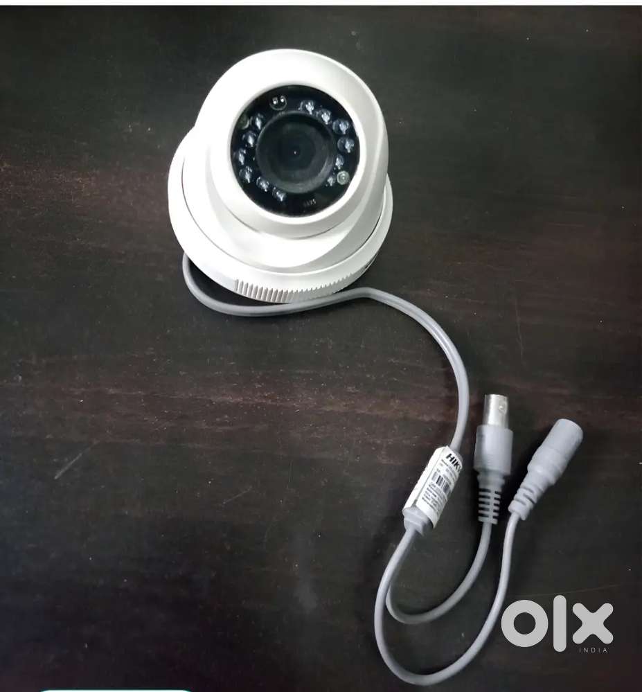 Hikvision DS-2CE5AD0T-IRPF Turret Camera, 2 MP