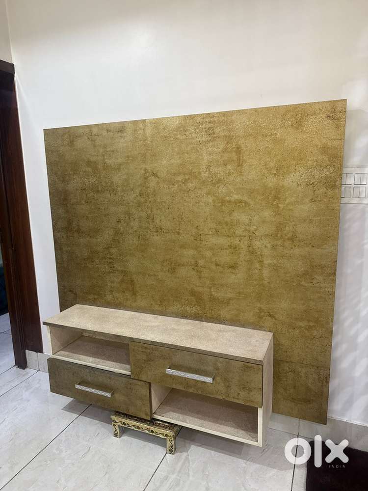 Multipurpose wooden tv unit