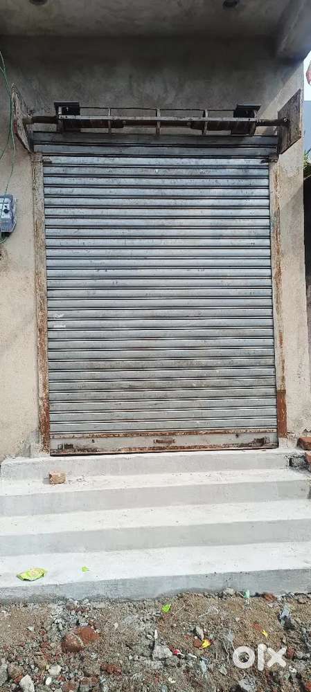 Godown available centre of mango bus stand Sakshi and civil court area