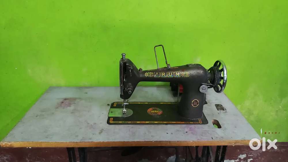 Special Electric Tailor Sewing Machine – Motorized with Wooden Base
