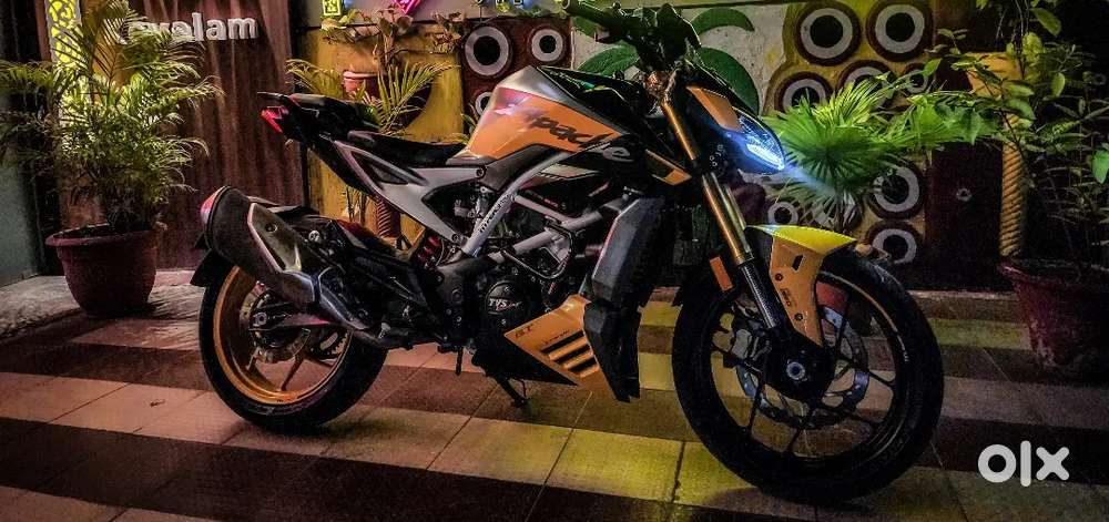 TVS Apache RTR 310 Fury Yellow