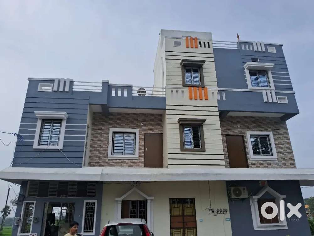 2 new 1 BHK House newly constructed full ventilation and open area.