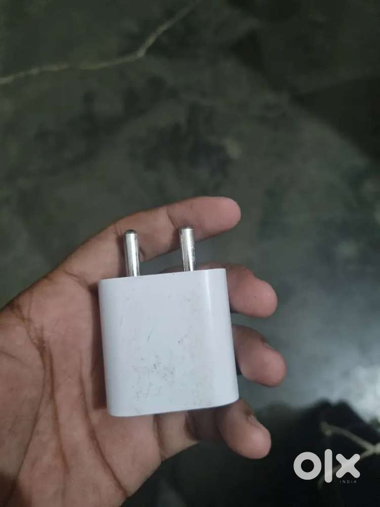 Apple adpter