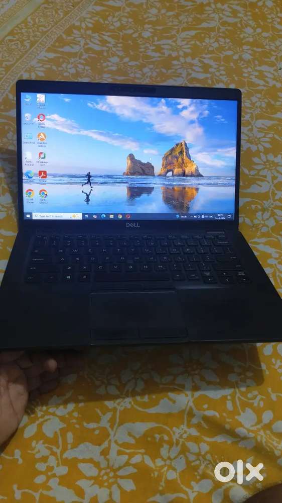 Dell Latitude 5400 Laptop