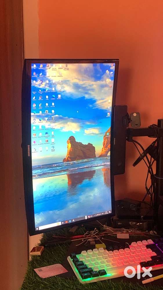 Samsung 24inch Curved Monitor