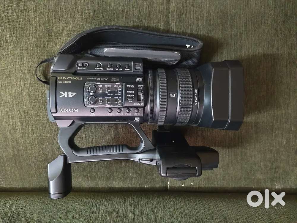 Sony New NX200