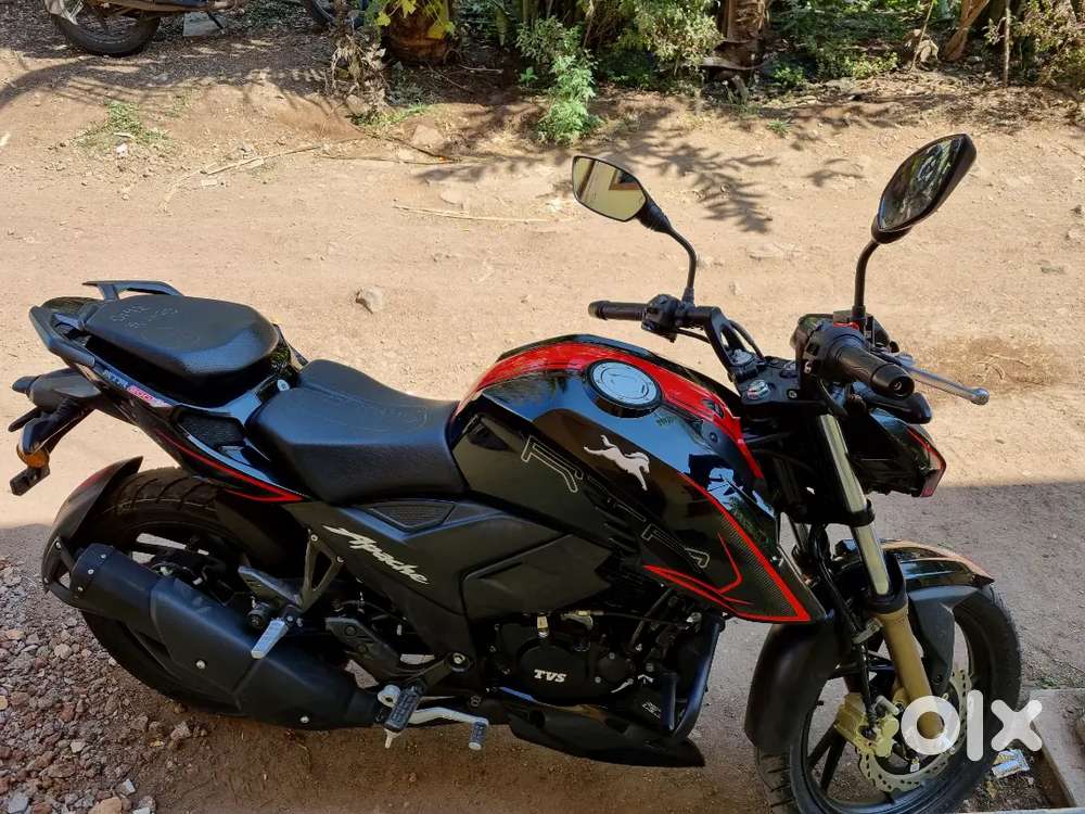 Apache RTR 200 4V, dual channel ABS Black 2023