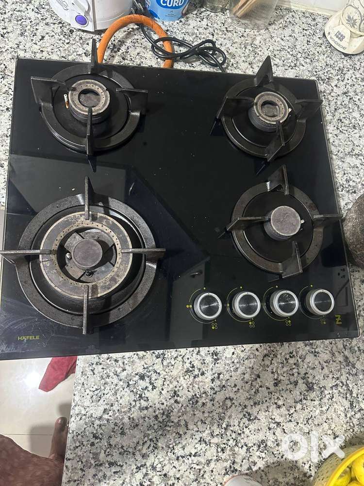4 Burner gas stove - Branded model
