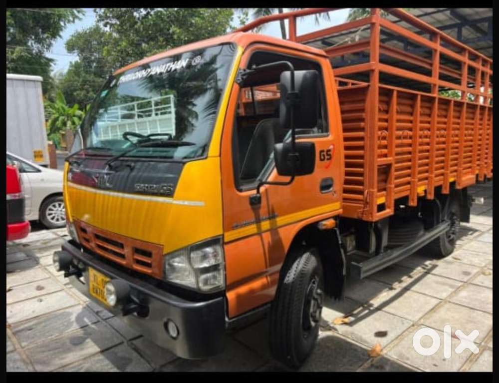 Good condition & Showroom Service