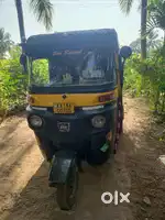 Auto rickshaw in excellant condition