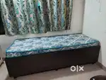 Single Bed / Diwan with Foam Matress